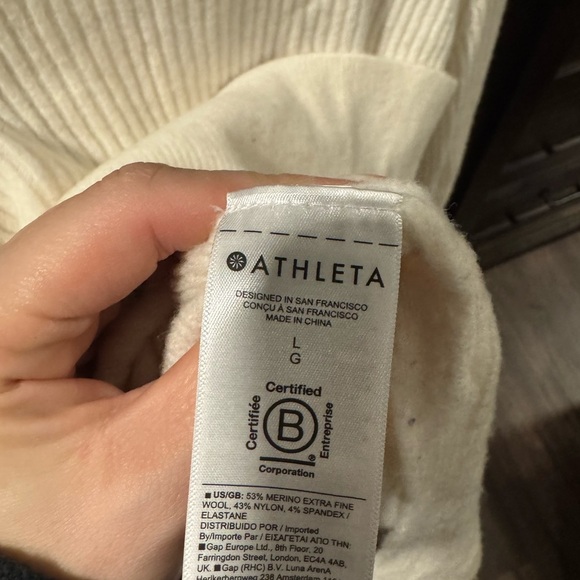 Women’s Athleta Cream Wool Sweater sz L - Picture 5 of 6